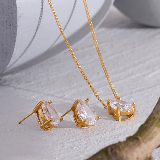 Necklace and Earrings Set Point of Light