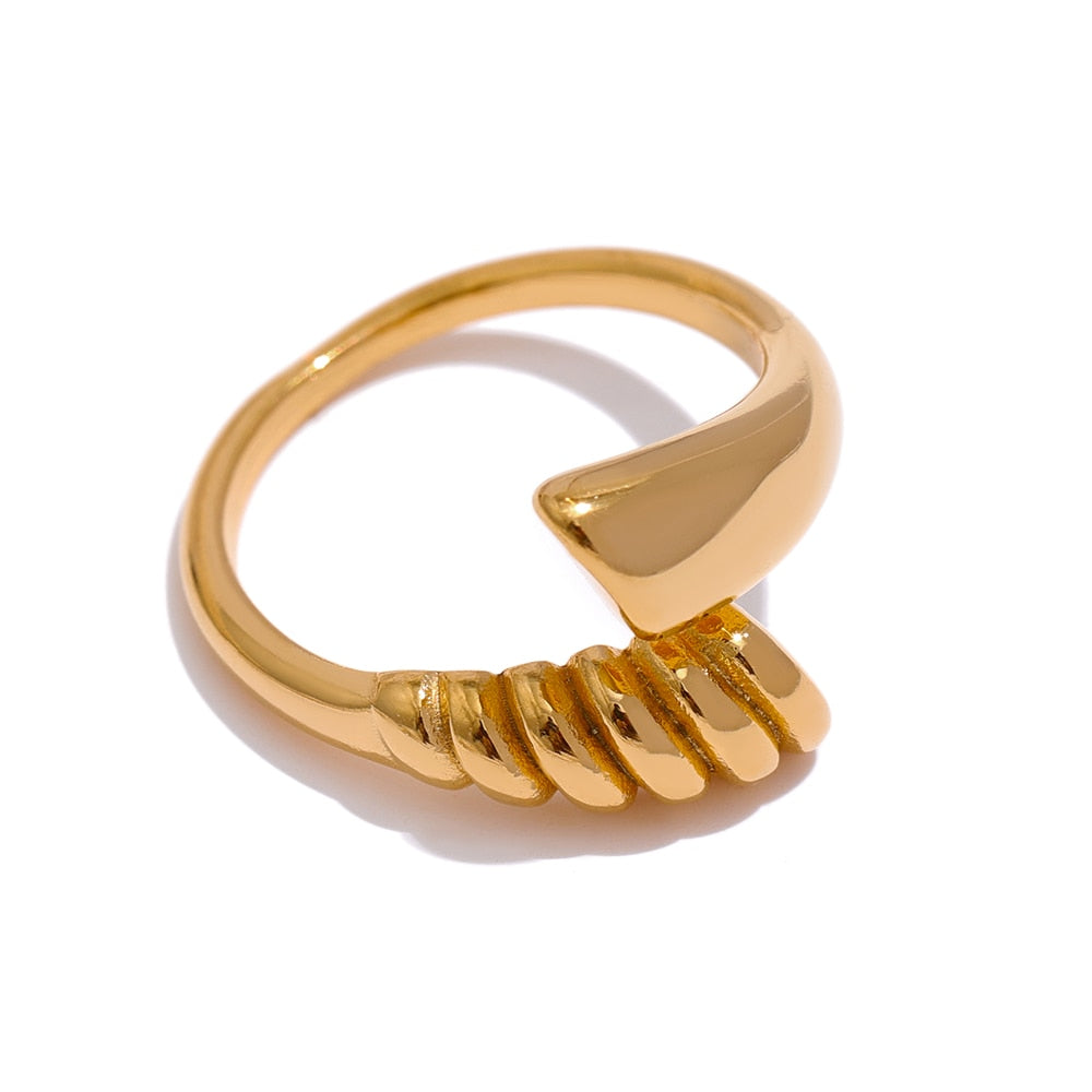 Adjustable Twisted Ring