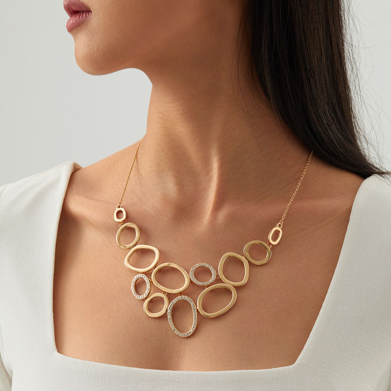 Luxe Irregular Circles Necklace with Zirconias